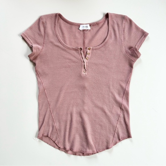 Lucy Avenue Short Sleeve Henley Top - Picture 5 of 9